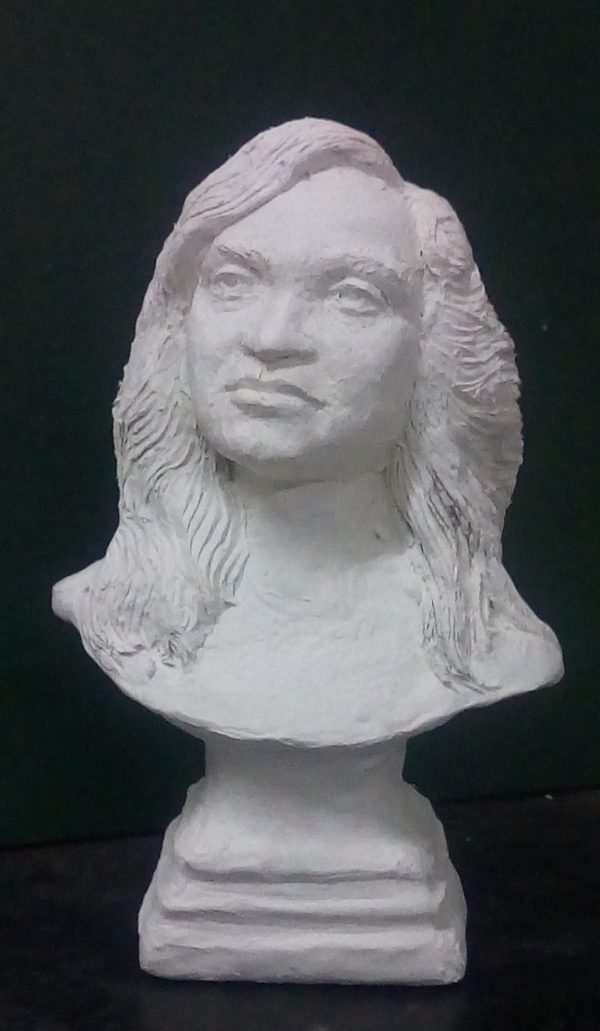 Retrato escultórico en porcelana fría