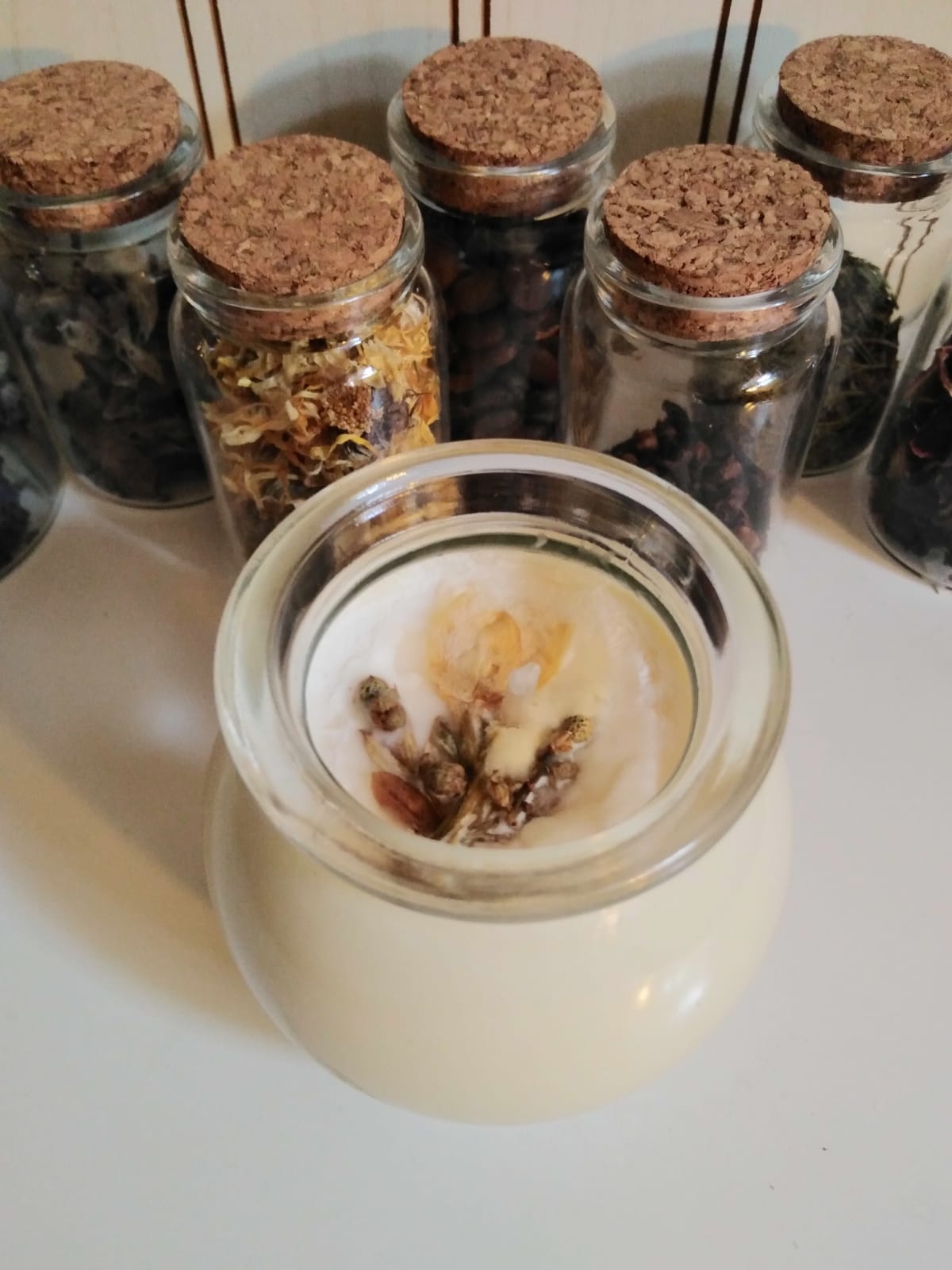 Vela de Soja /envase vidrio globo/aroma jazmín
